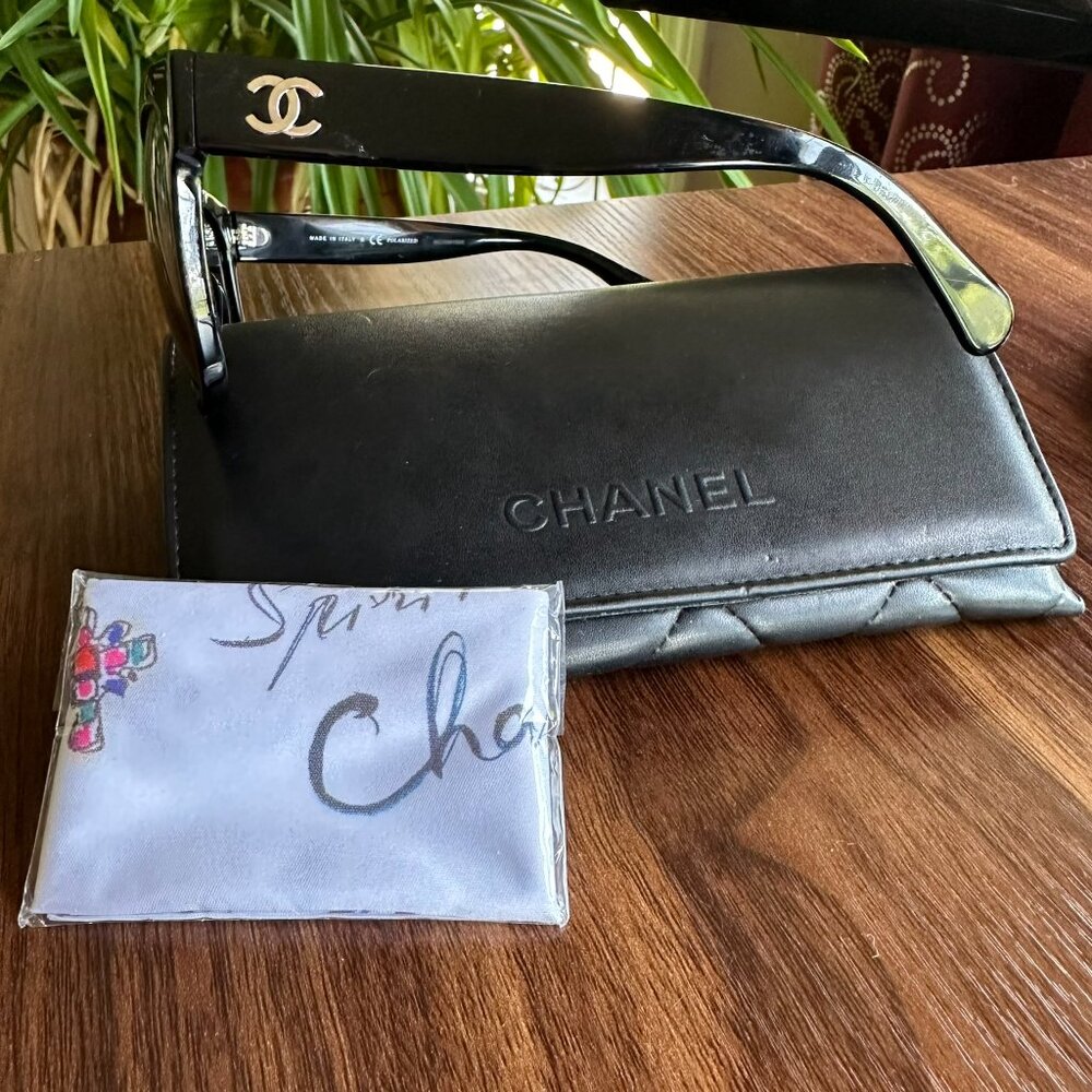 Brand New Chanel Sunglasses - Picture 3 of 8